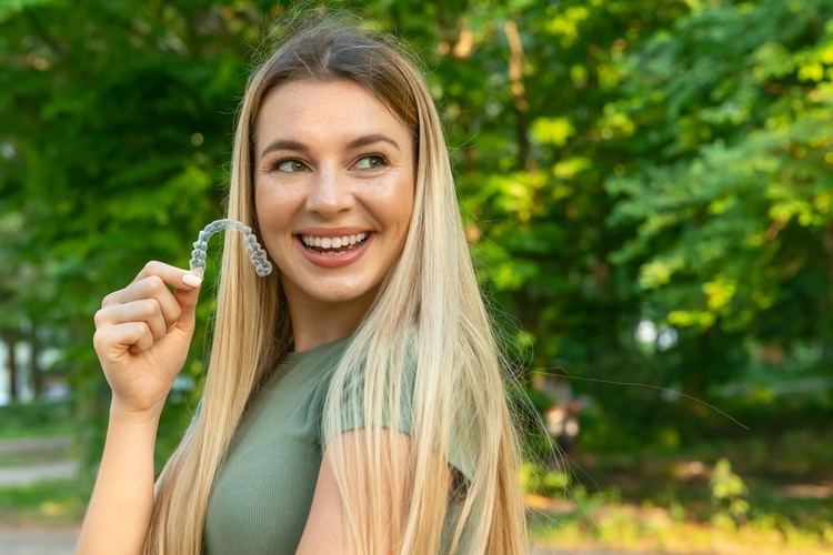 Why Choose Invisalign Over Other Aligners?